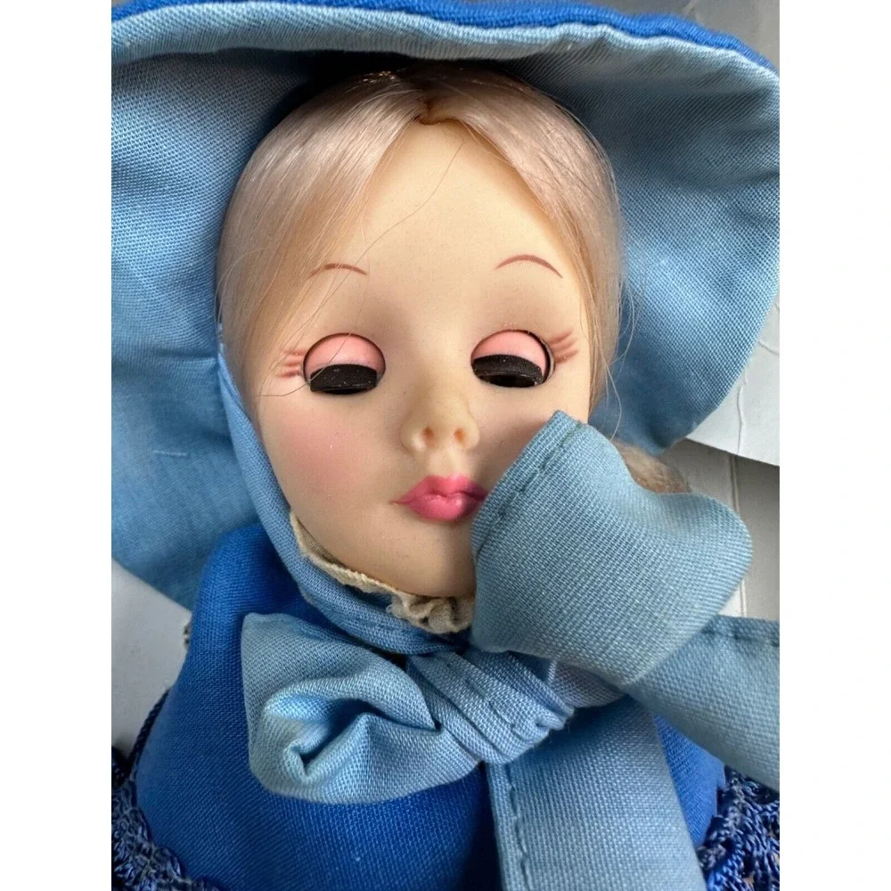 Mother Goose‎ Effanbee 1181 Rebecca Storybook Series Sleep Eye Doll 11